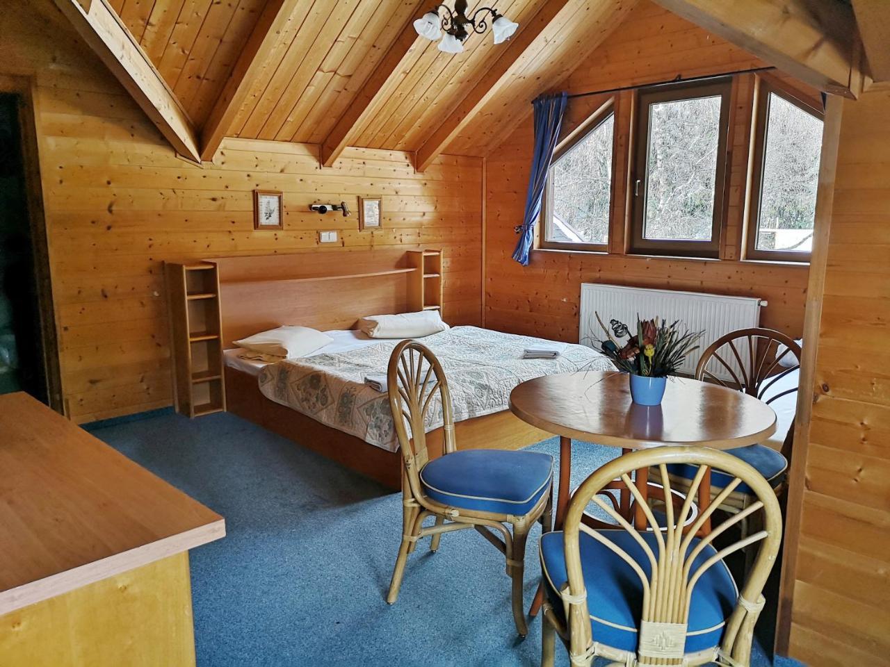 Bergzentrum Pam Jáchymov Kültér fotó