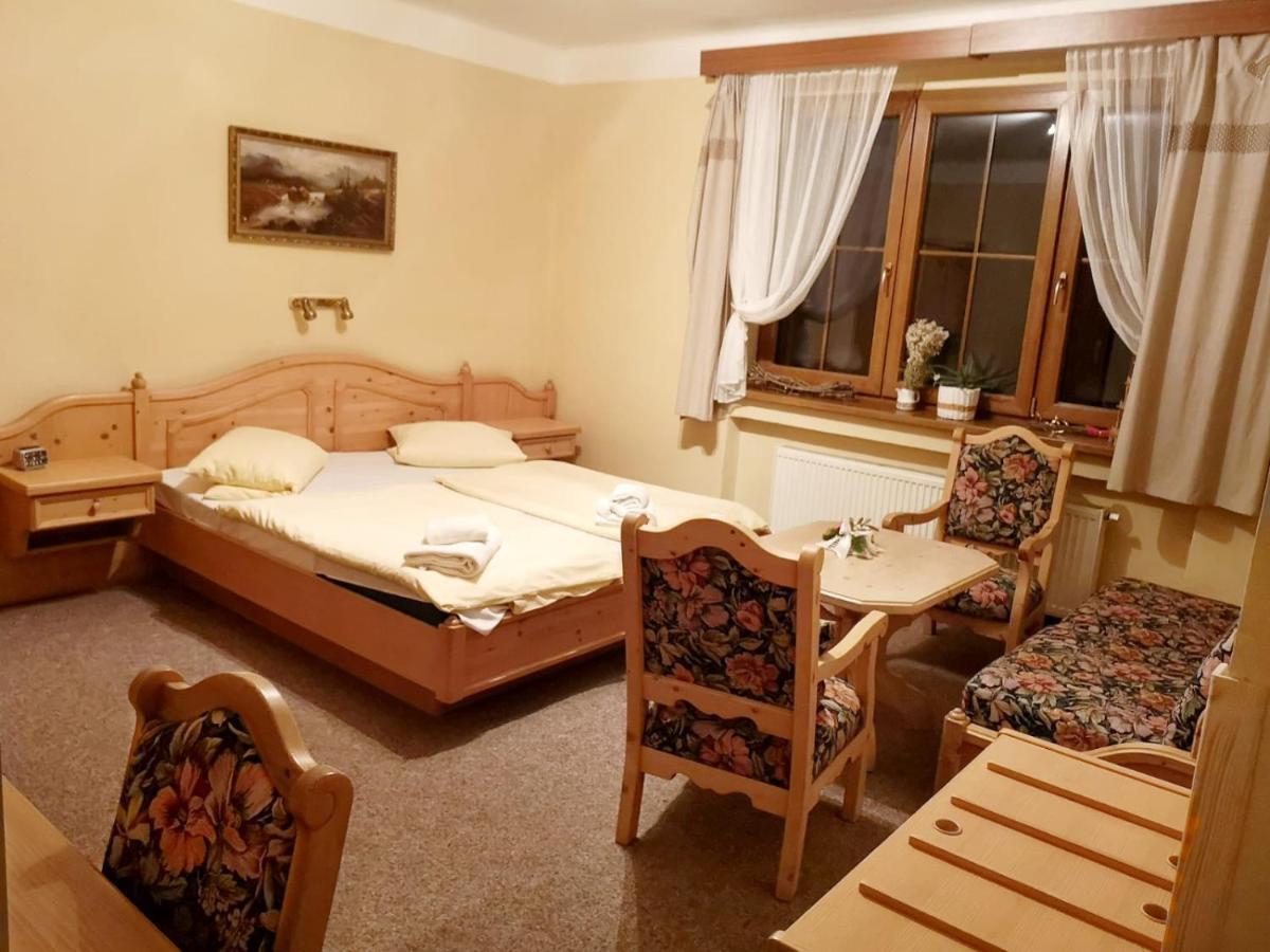 Bergzentrum Pam Jáchymov Kültér fotó